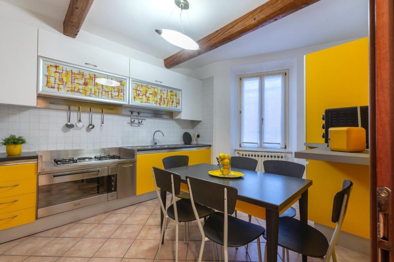Central Ferrara Apartment מראה חיצוני תמונה