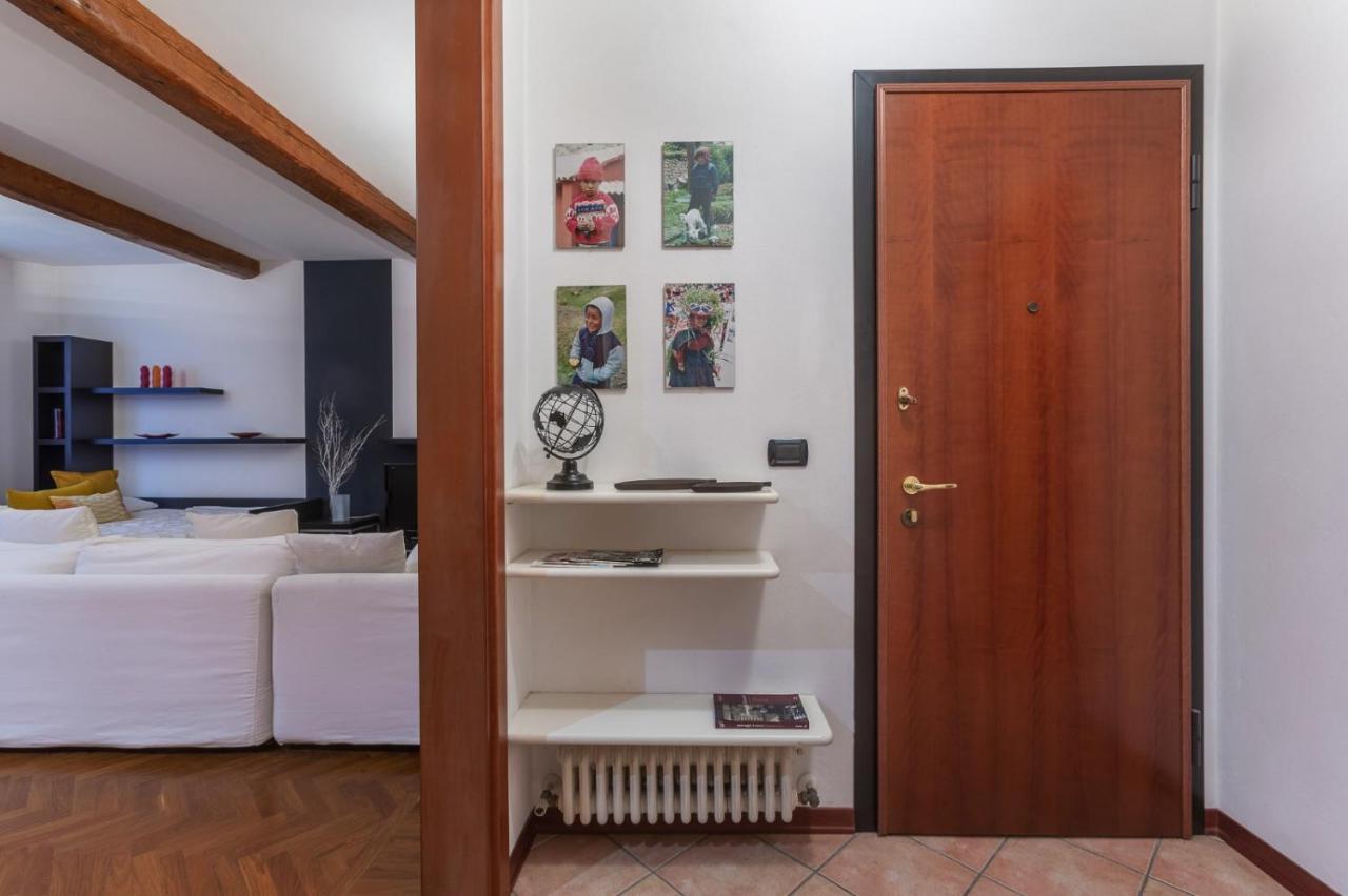 Central Ferrara Apartment מראה חיצוני תמונה